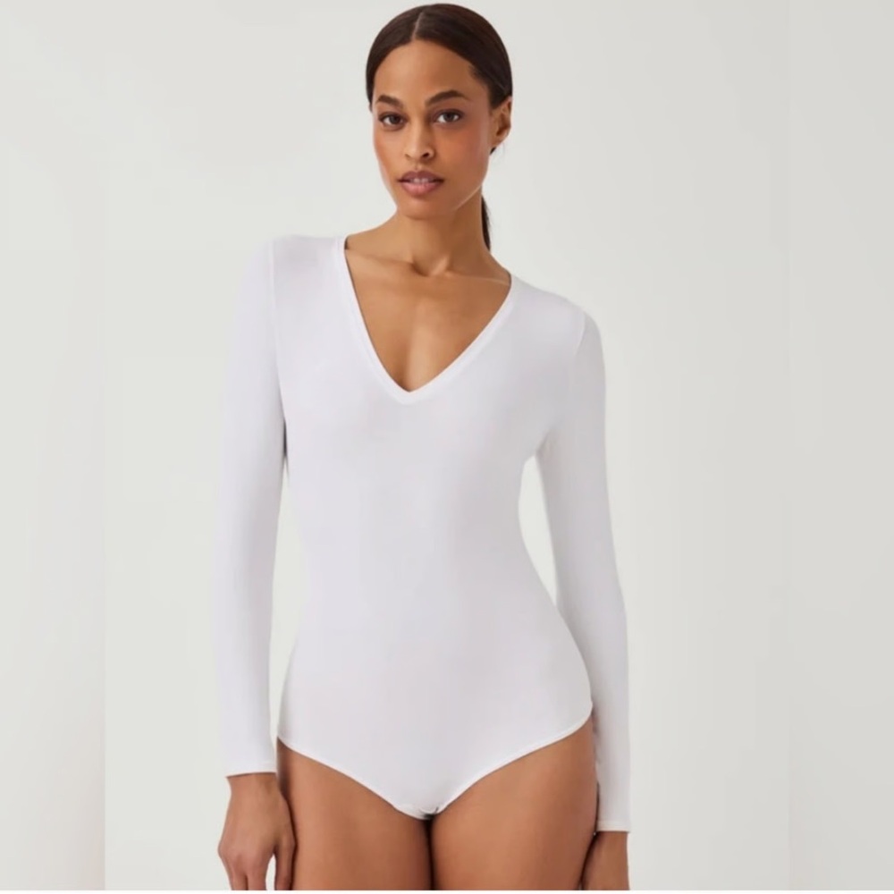 NWOT SPANX Suit Yourself Classic White V-Neck Long Sleeve Bodysuit Size 3X